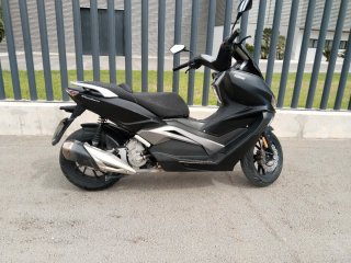 Keeway vieste 300