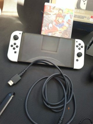 Nintendo Switch OLED Blanca y Negra
