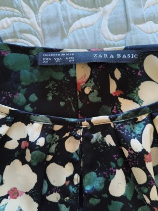 Blusa Zara Estampada Flores