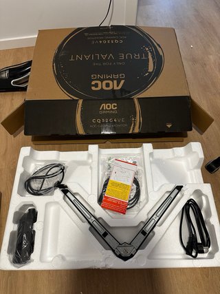 Monitor AOC CQ32G4VE 31,5 QHD 180Hz Curvo
