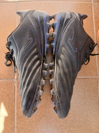 Zapatos de fútbol Joma multitaco talla 40