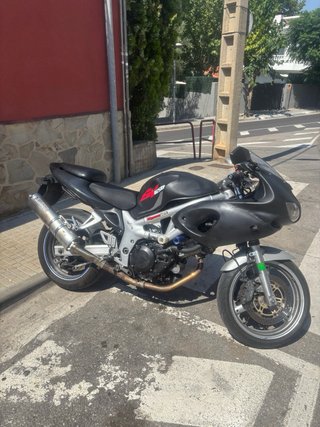 Suzuki SV650 S Sportbike Negra/Gris
