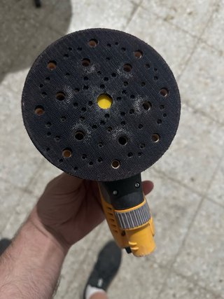 Lijadora Mirka Deros con caja