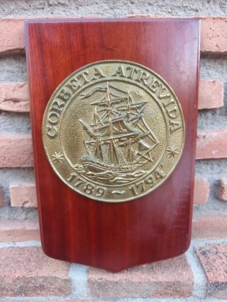 Metopas variadas. Precio por unidad