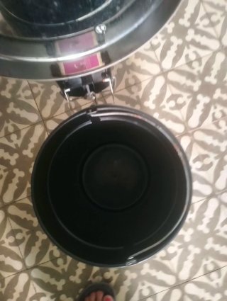 Cubo basura de acero inoxidable pedal