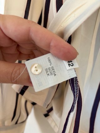 Camisa de seda Genfins rayas beige y negro