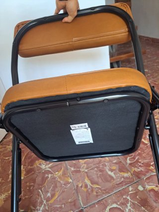 Silla plegable vintage marrón acolchada