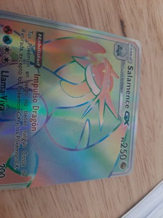 Salamence GX 250 PS Carta Pokémon 2018