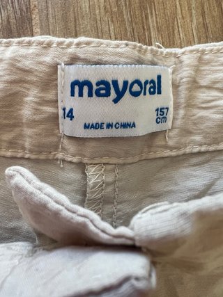 Pantalones cargo beige Mayoral