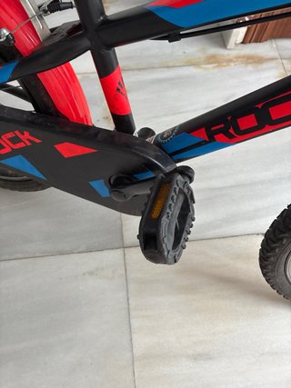 Bici Rockstar Niños Montaña Roja y Negra MBM 20”