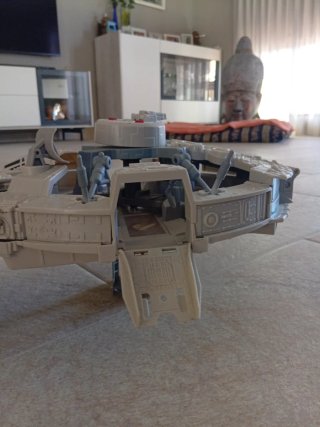 Nave Star Wars Millennium Falcon