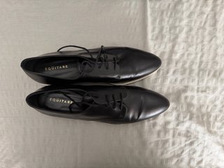 Zapatos Eqüitare negros talla 41