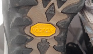 Zapatillas Bestard senderismo/montaña casi nuevas