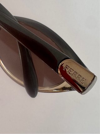 Occhiali da sole vintage da donna Gianfranco Ferré