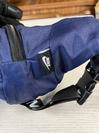 Riñonera Nike Azul marino 16x35cm