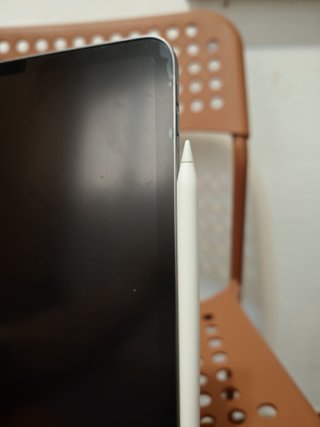 iPad Pro 11 4ª Gen 128GB + Tastiera + Pencil