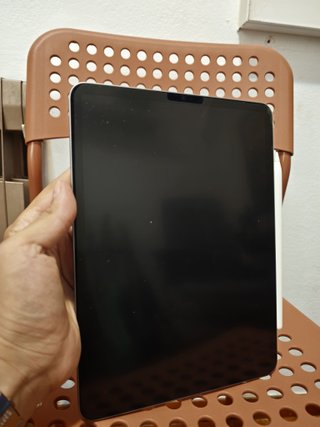 iPad Pro 11 4ª Gen 128GB + Tastiera + Pencil