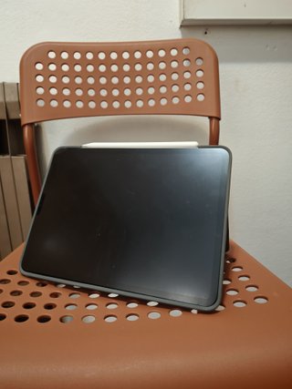 iPad Pro 11 4ª Gen 128GB + Tastiera + Pencil