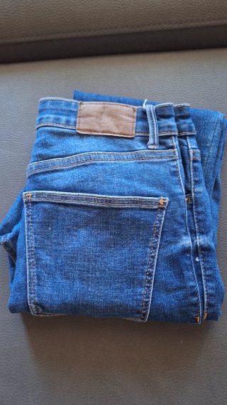 Vaqueros Bershka Talla 36 Mujer