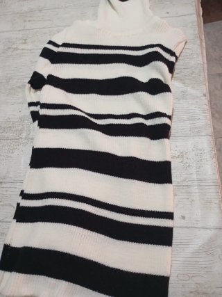 Jersey de rayas cuello alto