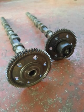 Árboles de levas BMW 325d E92 M57D2