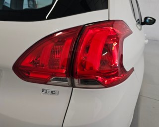 Peugeot 2008 1.6 e-HDi Active 92cv ETG6 Automático
