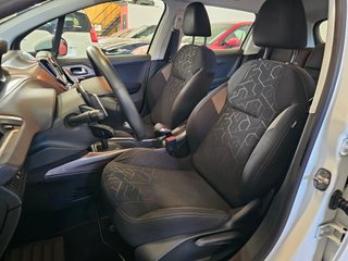 Peugeot 2008 1.6 e-HDi Active 92cv ETG6 Automático
