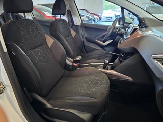 Peugeot 2008 1.6 e-HDi Active 92cv ETG6 Automático