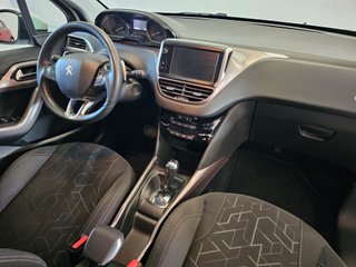 Peugeot 2008 1.6 e-HDi Active 92cv ETG6 Automático