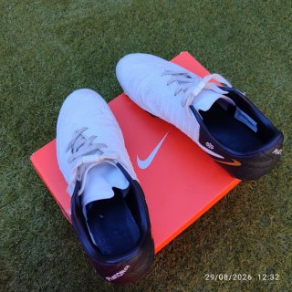 Botas de fútbol Junior Nike Phantom T41