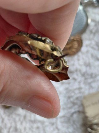 Lote Antiguo: Joyas y Cuentas