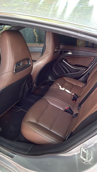 Mercedes CLA 200 Shooting Brake Cuero y con Techo