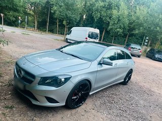 Mercedes CLA 200 Shooting Brake Cuero y con Techo