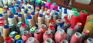 Lote bobinas hilos para remalladora overlock