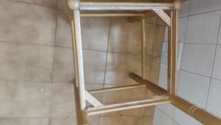 Mesa de cocina y 4 sillas de madera