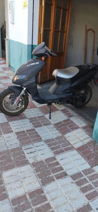 Escúter 49cc CSR