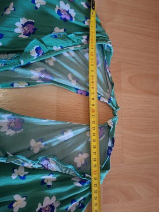 Mono corto floral verde