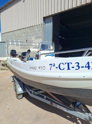 Barco Voraz 450 + Suzuki 40cv + Sonda + Remolque