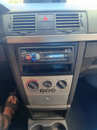 Opel Meriva 2004