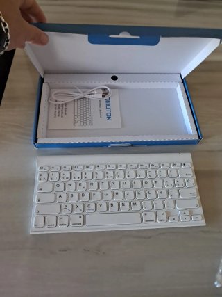 Teclado Inalámbrico Bluetooth OMOTON Blanco
