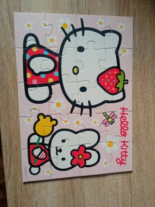2 Puzzles Hello Kitty Educa