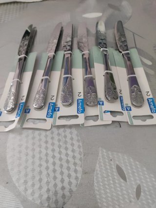 Set de cubiertos de metal