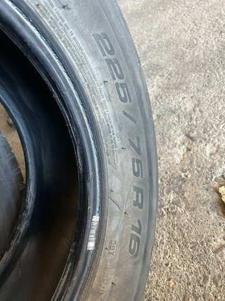 Cubiertas 4x4 225/75 R16