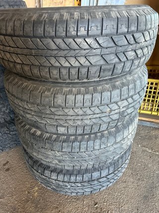Cubiertas 4x4 225/75 R16