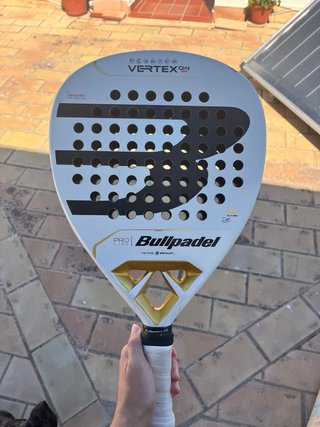 Bullpadel Vertex 04 W 2024 Oficial