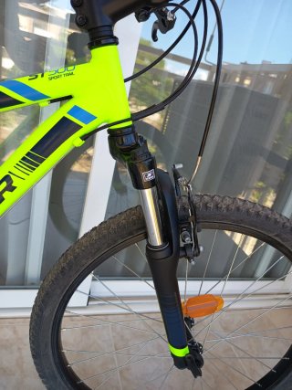 Bicicleta Rockrider ST500 Limón