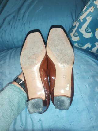 Zapatos de tacón marrones charol El Corte Inglés