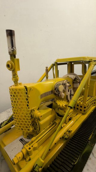 Bulldozer hecha a mano de Máquina Coser Singer