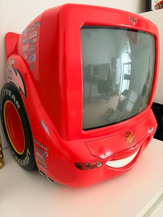 TV 13” Rayo McQueen Disney Pixar