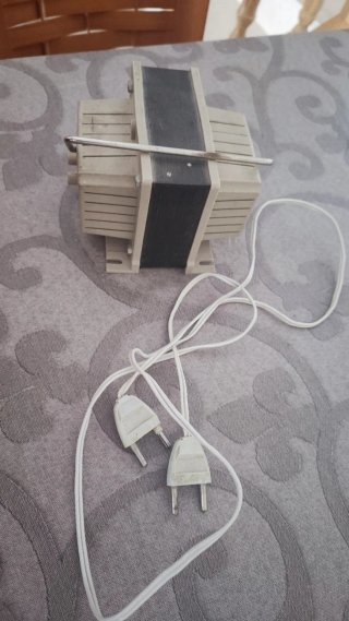Convertidor Voltaje 125-220V vintage